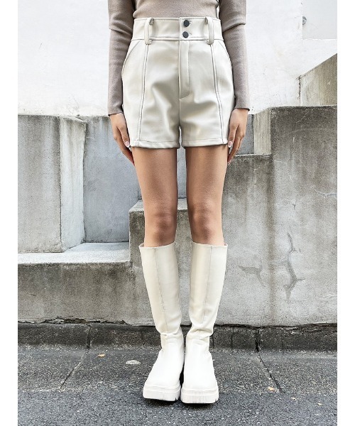 ENVYM（アンビー）の「フェイクレザーＳＰＴ（その他パンツ・レディース・ブラック/アイボリー・S/M）」の22枚目の写真