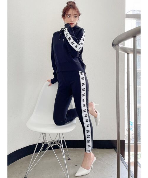DC(ディーシー)の「【WEB限定】DC×GYDA RUN NERHIGH SHORTパーカー(パーカー・レディース・ブラック・FREE)」の16枚目の写真