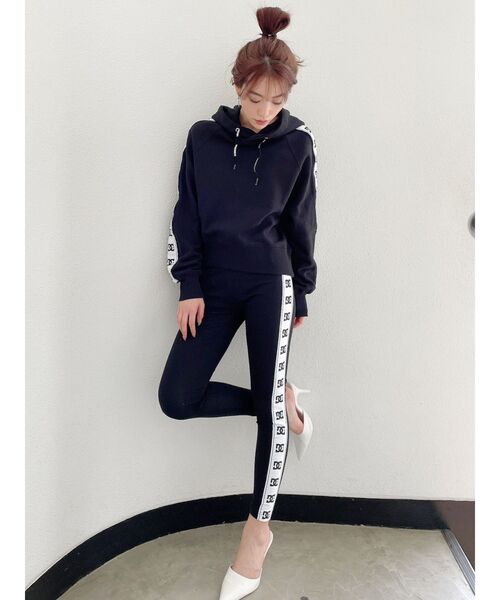 DC(ディーシー)の「【WEB限定】DC×GYDA RUN NERHIGH SHORTパーカー(パーカー・レディース・ブラック・FREE)」の18枚目の写真