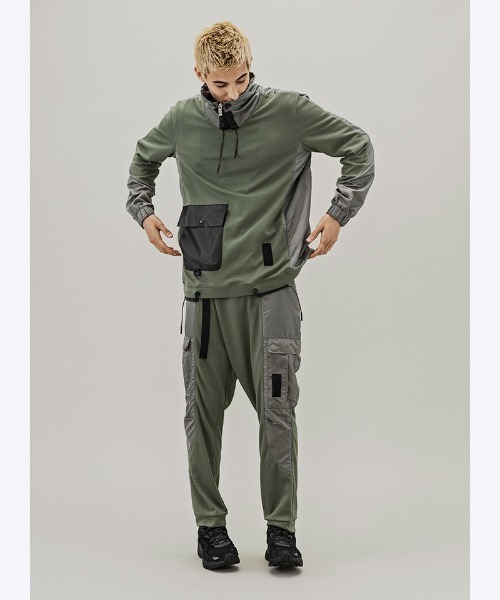 C DIEM（カルペディエム）の「mlt3588-SWITCHING HALF ZIP PULLOVER プルオーバー（ブルゾン・メンズ・カーキ/ブラック・M/L/S）」の22枚目の写真