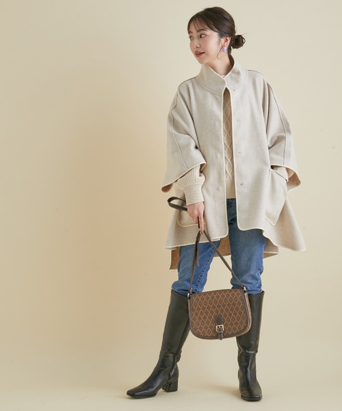 VIS（ビス）の「軽い着心地。合皮パイピングポンチョ（ポンチョ・レディース・ライトグレー/ベージュ・FREE）」の18枚目の写真