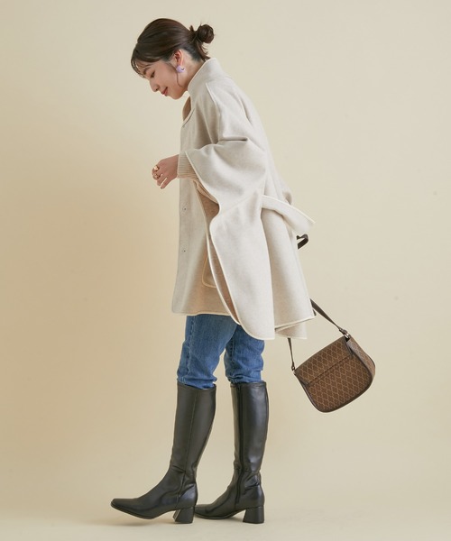 VIS（ビス）の「軽い着心地。合皮パイピングポンチョ（ポンチョ・レディース・ライトグレー/ベージュ・FREE）」の20枚目の写真