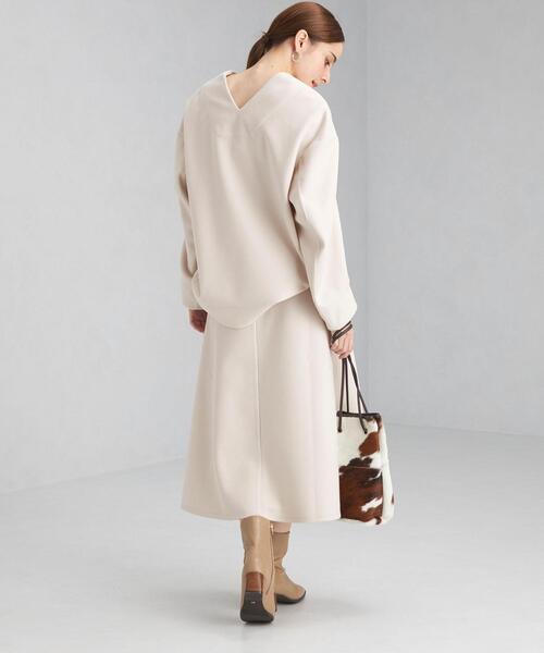 La porte de demain(ラポルトドゥドゥマン)の「<La porte de demain(ラポルト ドゥ ドゥマン)> Vネック プルオーバー ブラウス(シャツ/ブラウス・レディース・ブラウン/オフホワイト・FREE)」の4枚目の写真