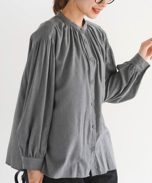 rps（アールピーエス）の「ネル起毛バンドカラーギャザーブラウス（シャツ/ブラウス・レディース・グレー/カーキ/ストライプ/アイボリー/ネイビー/ブラック/オフホワイト/ベージュ系その他/ブラック系その他2・M/フリー）」の5枚目の写真