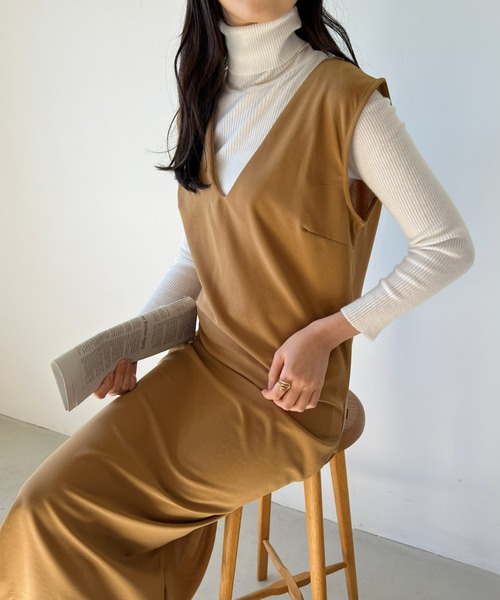 CLEA(クレア)の「【全7色/カラバリ豊富】デイリータートルネックリブニット(ニット/セーター・レディース・ホワイト/ブラック/ベージュ/ブラウン/アイボリー/ブルー/グリーン/イエロー/レッド/グレー・FREE)」の17枚目の写真