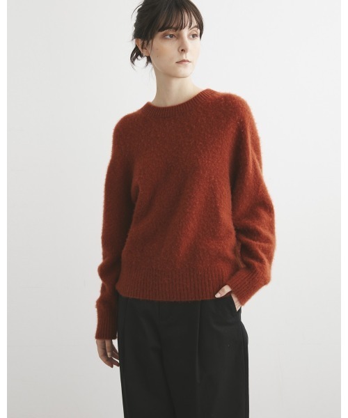 Traditional Weatherwear（トラディショナルウェザーウェア）の「FUR CASHMERE CREW NECK PULL OVER（ニット/セーター・レディース・グリーン/レッド系/ネイビー・X-SMALL）」の3枚目の写真