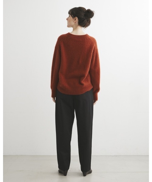 Traditional Weatherwear（トラディショナルウェザーウェア）の「FUR CASHMERE CREW NECK PULL OVER（ニット/セーター・レディース・グリーン/レッド系/ネイビー・X-SMALL）」の8枚目の写真