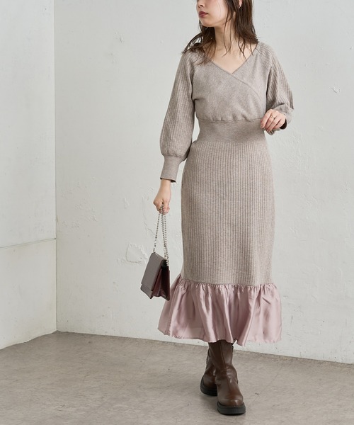 natural couture（ナチュラルクチュール）の「【WEB限定】サテン裾フレアカシュクールニットワンピース（ワンピース・レディース・ブラック/ブラウン/モカ/グリーン/パープル・FREE）」の13枚目の写真