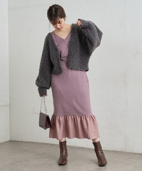natural couture（ナチュラルクチュール）の「【WEB限定】サテン裾フレアカシュクールニットワンピース（ワンピース・レディース・ブラック/ブラウン/モカ/グリーン/パープル・FREE）」の7枚目の写真