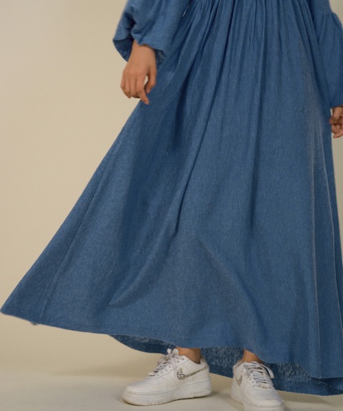 ROPE'(ロペ)の「【シェアリングドレス】【ラリーニュロペ】胡蝶(コチョウ)前後2WAYバルーンスリーブニットドレス(ワンピース・レディース・ワイン/ブルー系その他4/イエロー/ブラック・1)」の12枚目の写真