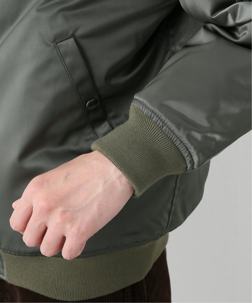 EDIFICE（エディフィス）の「キルティングフライトブルゾン（MA-1・メンズ・ブラック/カーキ・2/3）」の10枚目の写真