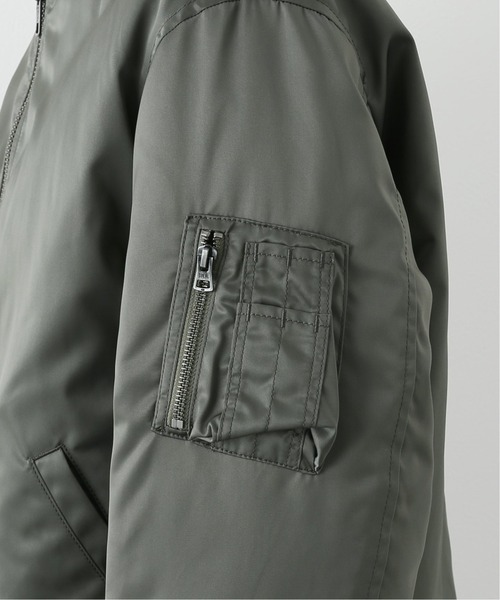 EDIFICE（エディフィス）の「キルティングフライトブルゾン（MA-1・メンズ・ブラック/カーキ・2/3）」の11枚目の写真