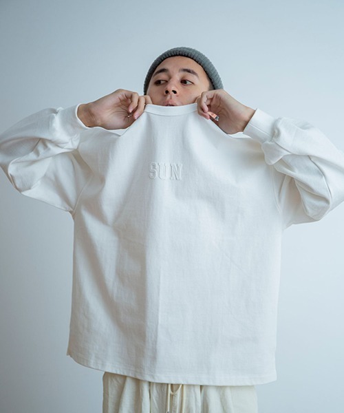 Universal Style Wear(ユニバーサルスタイルウェア)の「Universal Style Wear "Weekend" ロゴ ロンT(Tシャツ/カットソー・メンズ・ブラック/ネイビー/ホワイト・LARGE/X-LARGE/MEDIUM)」の9枚目の写真