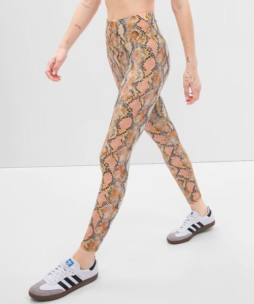 GAP（ギャップ）の「GapFit スカイハイ スタジオ フルレングス レギンス（レギンス/スパッツ・レディース・ブラック系その他/マルチ/ネイビー/その他/ラベンダー・S/M/L/XS/XXS）」の5枚目の写真