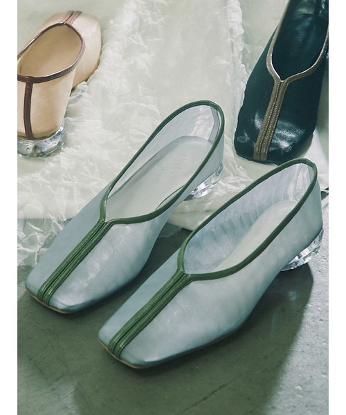 merry jenny(メリージェニー)の「エアリーパイピングフラットパンプス(パンプス・レディース・ライトブルー/ブラック/ベージュ・MEDIUM/LARGE)」の3枚目の写真