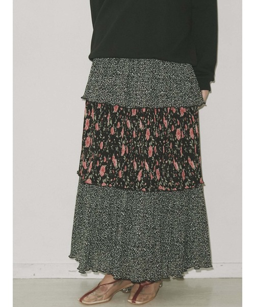 merry jenny(メリージェニー)の「エアリーパイピングフラットパンプス(パンプス・レディース・ライトブルー/ブラック/ベージュ・MEDIUM/LARGE)」の6枚目の写真