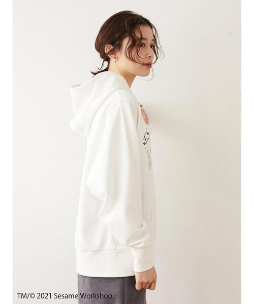 Green Parks(グリーンパークス)の「SESAME STREET フードPO*(パーカー・レディース・チャコールグレー/ブルー/アイボリー・FREE)」の7枚目の写真