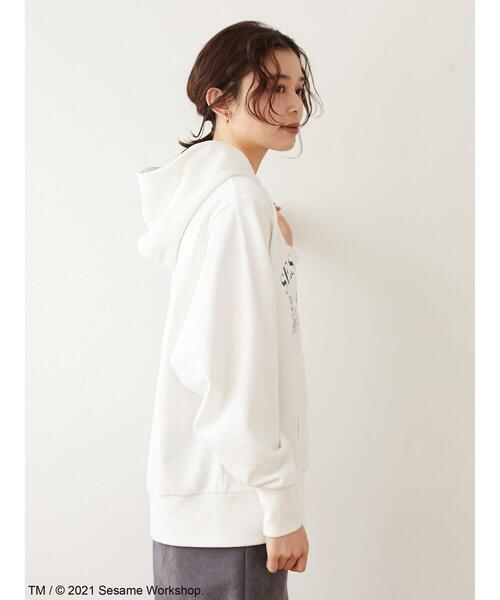 Green Parks(グリーンパークス)の「SESAME STREET フードPO*(パーカー・レディース・チャコールグレー/ブルー/アイボリー・FREE)」の15枚目の写真