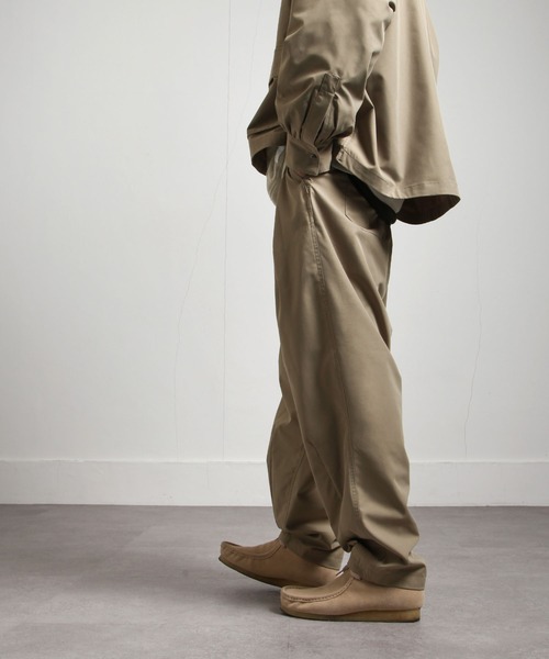 UNCORD（アンコード）の「【UNCORD】BALLOON WIDE LOOSER PANTS/バルーンワイドルーザーパンツ（スラックス・メンズ・ブラック/カーキ/ベージュ・LARGE/X-LARGE/MEDIUM）」の13枚目の写真