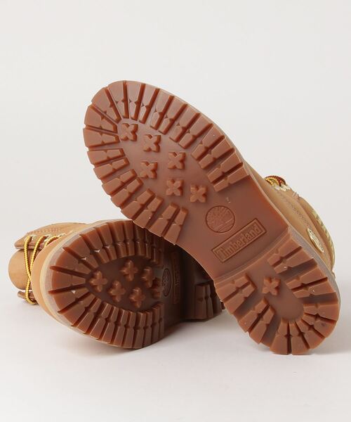 Timberland(ティンバーランド)の「レディース ティンバーランド プレミアム 6インチ ウォータープルーフ ブーツ - ウィート(ブーツ・レディース・ウィート・22.5cm/23.5cm/24.5cm/23.0cm/24.0cm/25.0cm)」の2枚目の写真