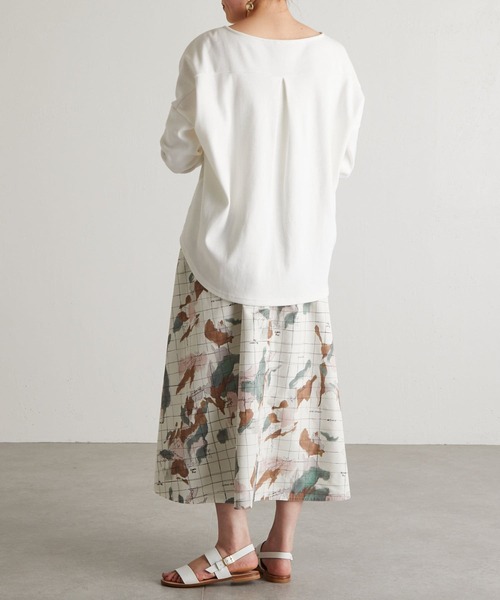 BEARDSLEY（ビアズリー）の「BA刺繍シンプルカットソー（Tシャツ/カットソー・レディース・ホワイト/ネイビー・FREE）」の3枚目の写真