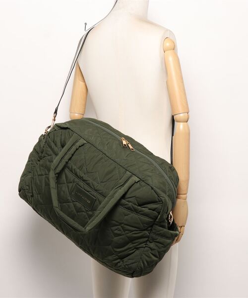 MARC JACOBS(マークジェイコブス)の「【オンライン限定】QUILTED NYLON LARGE WEEKENDER/キルテッド ナイロン ラージ ウィークエンダー(ボストンバッグ・レディース・グリーン系その他・ONE SIZE)」の7枚目の写真