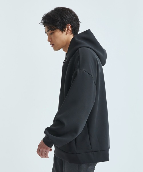 UNITED TOKYO（ユナイテッドトウキョウ）の「Uneven hoodie（パーカー・メンズ・ライトグレー/ブラック/グリーン・1/2/3）」の15枚目の写真