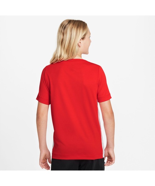 NIKE(ナイキ)の「ナイキ NIKE ナイキ YTH DF トロフィー グラフィック S/S トップ(Tシャツ/カットソー・キッズ・ブラック/グリーン/レッド・130cm/140cm/150cm/160cm)」の6枚目の写真