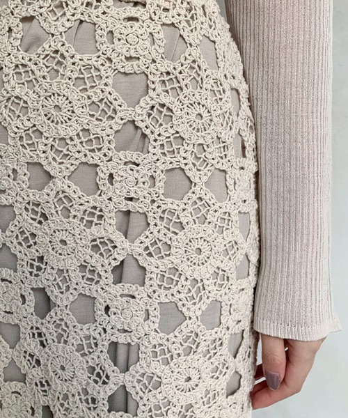 CAPRICIEUX LE'MAGE（カプリシューレマージュ）の「クロシェ風2WAYスカート（スカート・レディース・ライトベージュ/ブラック・FREE）」の7枚目の写真