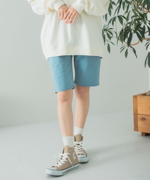 HEYUMM(ヘユム)の「ストレッチバイカーショーツデニム(デニムパンツ・レディース・ライトベージュ/ライトインディゴブルー/ブラック・ONE)」の14枚目の写真
