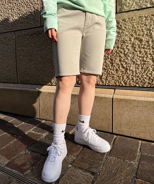 HEYUMM(ヘユム)の「ストレッチバイカーショーツデニム(デニムパンツ・レディース・ライトベージュ/ライトインディゴブルー/ブラック・ONE)」の22枚目の写真