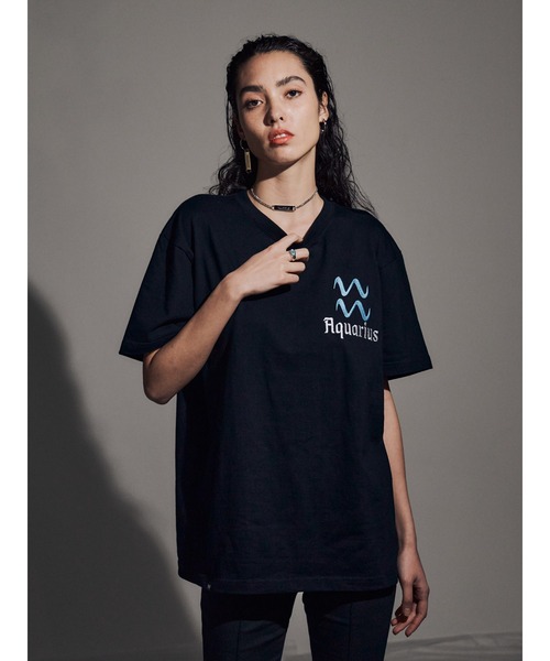 PAMEO POSE（パメオポーズ）の「Aquarius Plate Choker（ネックレス・レディース・シルバー/ゴールド・FREE）」の5枚目の写真