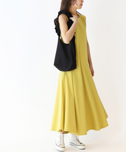 JOURNAL STANDARD relume(ジャーナルスタンダード レリューム)の「《追加》コットンマーメイドラインワンピース(ワンピース・レディース・ブラック/ネイビー/イエロー・FREE)」の18枚目の写真