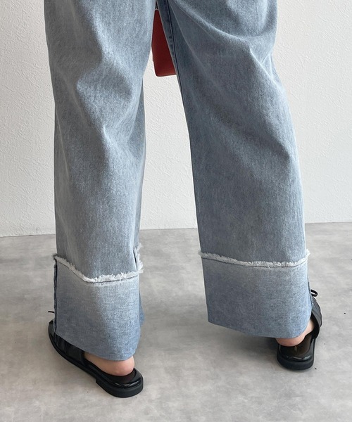 w closet（ダブルクローゼット）の「ギャザーリボンフラットサンダル（サンダル・レディース・ホワイト/ブラック/ブルー・M/L）」の14枚目の写真