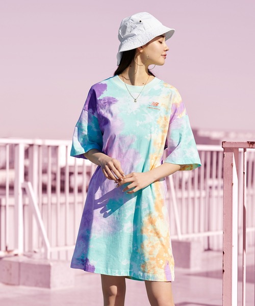 NEW BALANCE(ニューバランス)の「NB Essentials エンドレスデイズ タイダイティードレス(ドレス・レディース・マルチ・SMALL/MEDIUM/LARGE/X-LARGE)」の1枚目の写真
