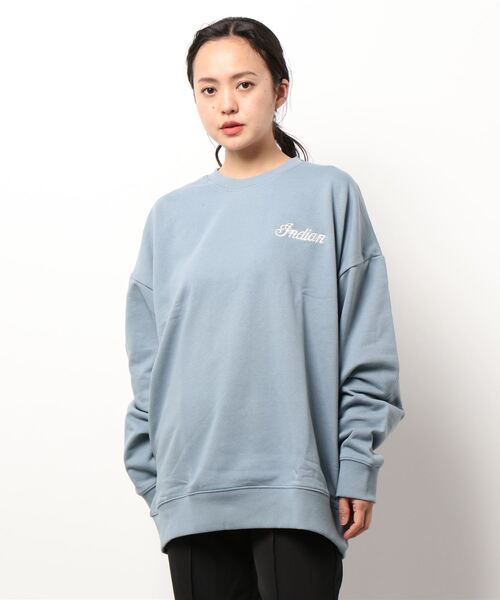 INDIAN(インディアン)の「★INDIAN★刺繍+フロッキー オーバーサイズトレーナー(スウェット・レディース・ブラック/オフホワイト/ブルーグレー/グレイッシュベージュ/グリーン・LARGE/MEDIUM)」の3枚目の写真