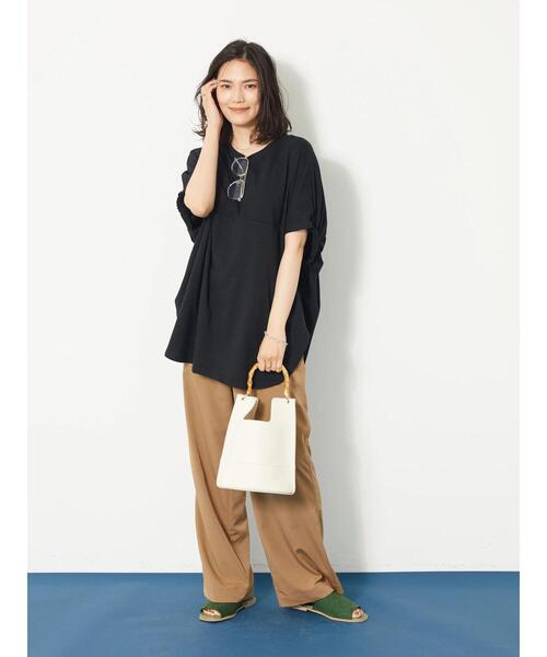 AMERICAN HOLIC(アメリカンホリック)の「アウトポケットワイドパンツ(その他パンツ・レディース・ベージュ/ネイビー・S/M/L)」の3枚目の写真