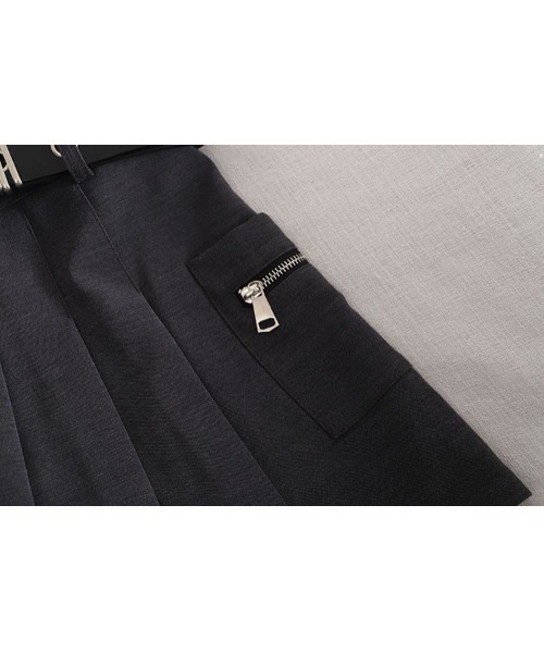 .KOM（ドットコム）の「A'GEM/9 × .kom『.kom/ドットケーオーエム』ハイウエスト ツーリングポケットプリーツミニスカート（スカート・レディース・ブラック/グレー/パープル/ピンク・FREE）」の7枚目の写真