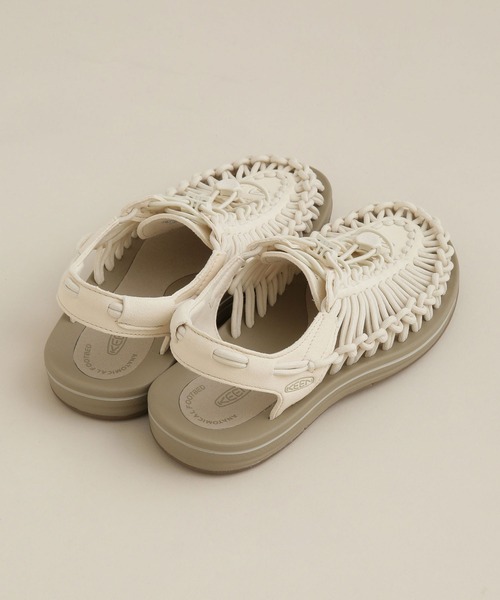 KEEN（キーン）の「KEEN/UNEEK サンダル（サンダル・レディース・オフホワイト/ブラック・23/25/24）」の6枚目の写真