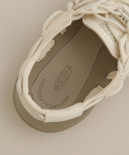 KEEN（キーン）の「KEEN/UNEEK サンダル（サンダル・レディース・オフホワイト/ブラック・23/25/24）」の3枚目の写真