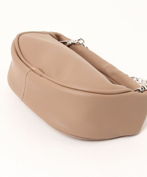 She's Closet（シーズクローゼット）の「フェイクレザー2wayミニワンハンドルバッグ/ショルダーバッグ（ハンドバッグ・レディース・ホワイト/ブラック/ベージュ/ブラウン/グリーン・FREE）」の6枚目の写真