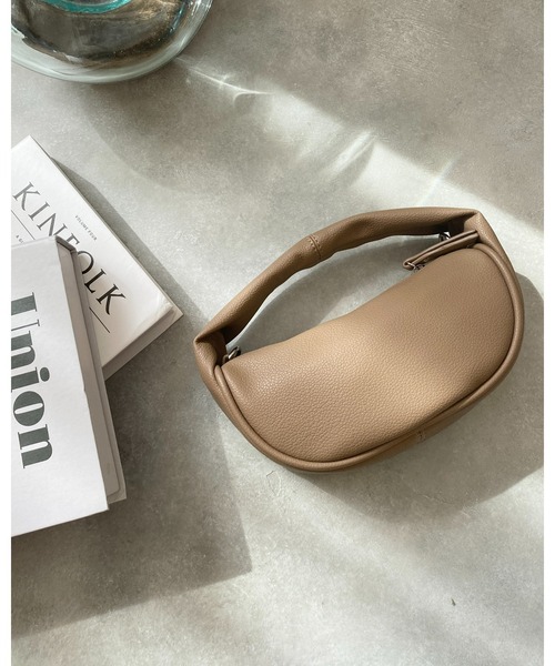 She's Closet（シーズクローゼット）の「フェイクレザー2wayミニワンハンドルバッグ/ショルダーバッグ（ハンドバッグ・レディース・ホワイト/ブラック/ベージュ/ブラウン/グリーン・FREE）」の12枚目の写真