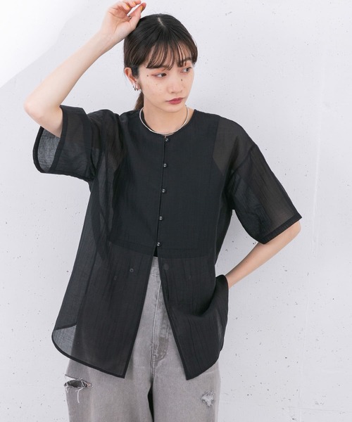 KBF（ケイビーエフ）の「フロントデザインシアーシャツ（シャツ