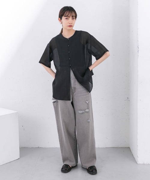 KBF(ケイビーエフ)の「フロントデザインシアーシャツ(シャツ/ブラウス・レディース・アイボリー/ライトブルー/ブラック・ONE)」の21枚目の写真