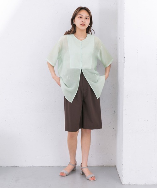 KBF(ケイビーエフ)の「フロントデザインシアーシャツ(シャツ/ブラウス・レディース・アイボリー/ライトブルー/ブラック・ONE)」の9枚目の写真