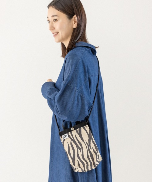 LEPSIM(レプシィム)の「【Drifterコラボ】ショルダーポーチ 294381(ショルダーバッグ・レディース・ゼブラ/レオパード/ブラック系その他・ONE SIZE)」の1枚目の写真