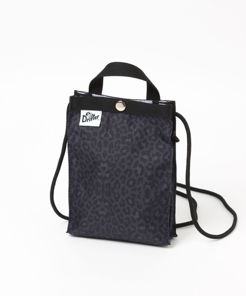 LEPSIM(レプシィム)の「【Drifterコラボ】ショルダーポーチ 294381(ショルダーバッグ・レディース・ゼブラ/レオパード/ブラック系その他・ONE SIZE)」の9枚目の写真
