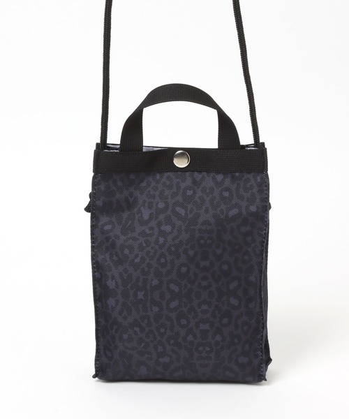 LEPSIM(レプシィム)の「【Drifterコラボ】ショルダーポーチ 294381(ショルダーバッグ・レディース・ゼブラ/レオパード/ブラック系その他・ONE SIZE)」の13枚目の写真