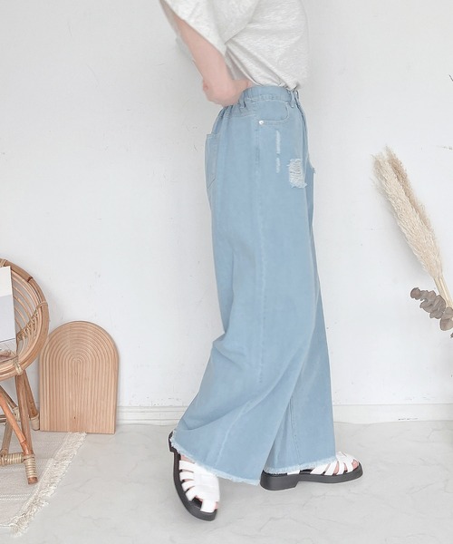 AS KNOW AS plus（アズノゥアズプラス）の「●デザインワイドパンツ（デニムパンツ・レディース・アイボリー/ブラック/ブルー/サックスブルー・FREE）」の6枚目の写真