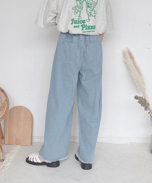 AS KNOW AS plus（アズノゥアズプラス）の「●デザインワイドパンツ（デニムパンツ・レディース・アイボリー/ブラック/ブルー/サックスブルー・FREE）」の7枚目の写真